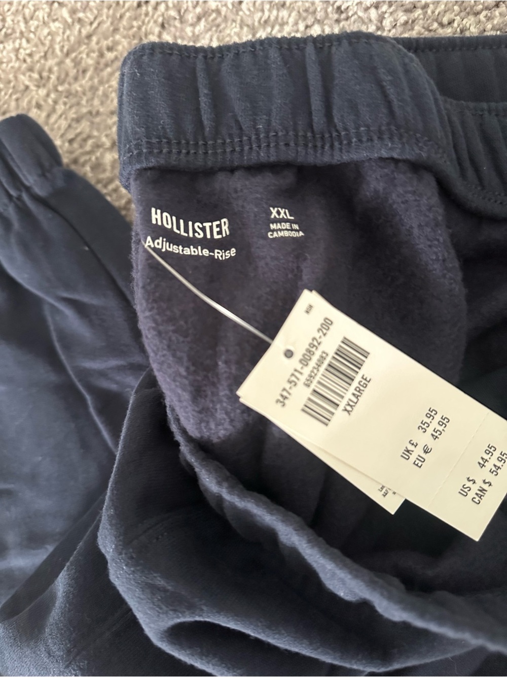 Hollister Women's Navy Sweatpants ๐ - Picture 2 of 3